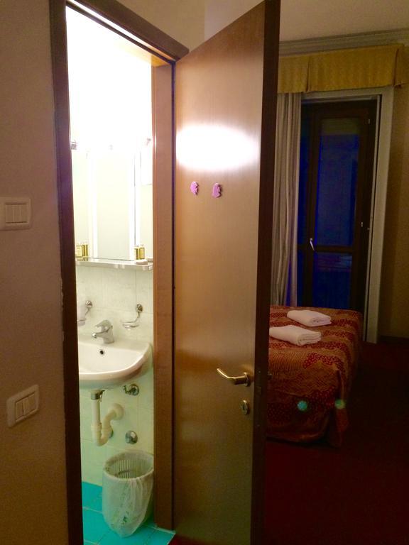 Royal Hotel Milano Phòng bức ảnh